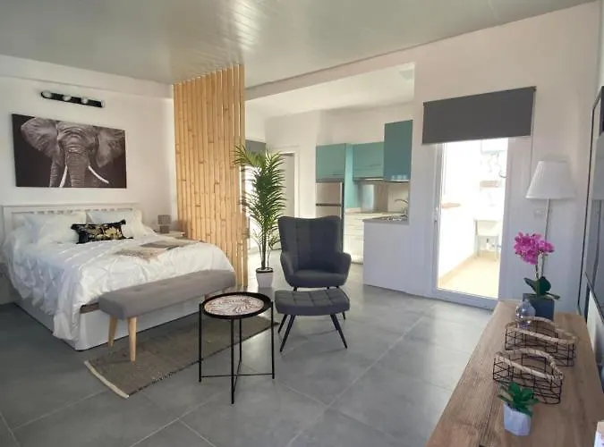 Residencial El Guaidil Apartment Triquivijate