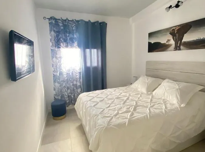 Residencial El Guaidil * Triquivijate