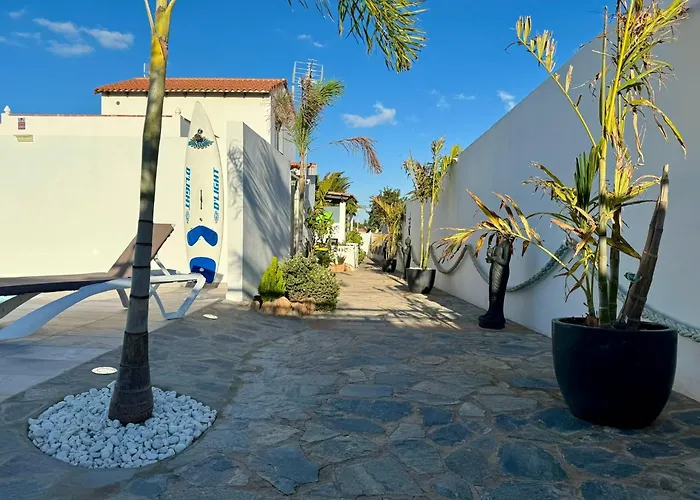 Residencial El Guaidil Apartment Triquivijate